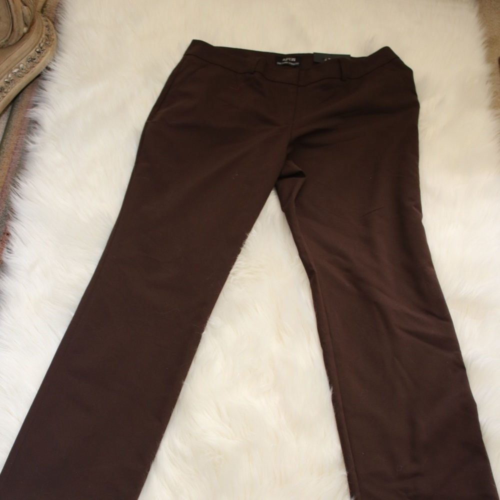 𝅺APT 9 Straight Mid Rise Pants size 16
